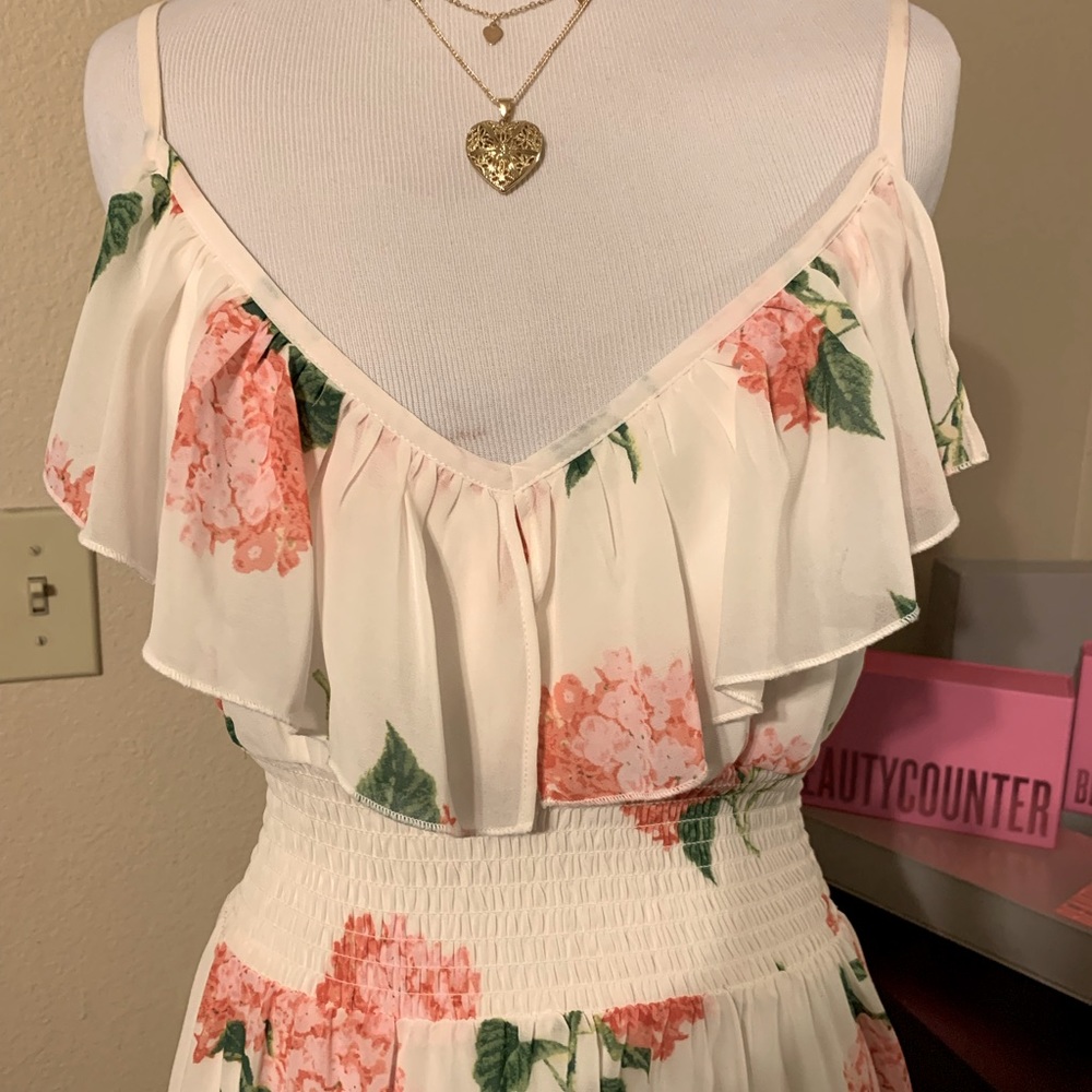 Floral Maxi dress.